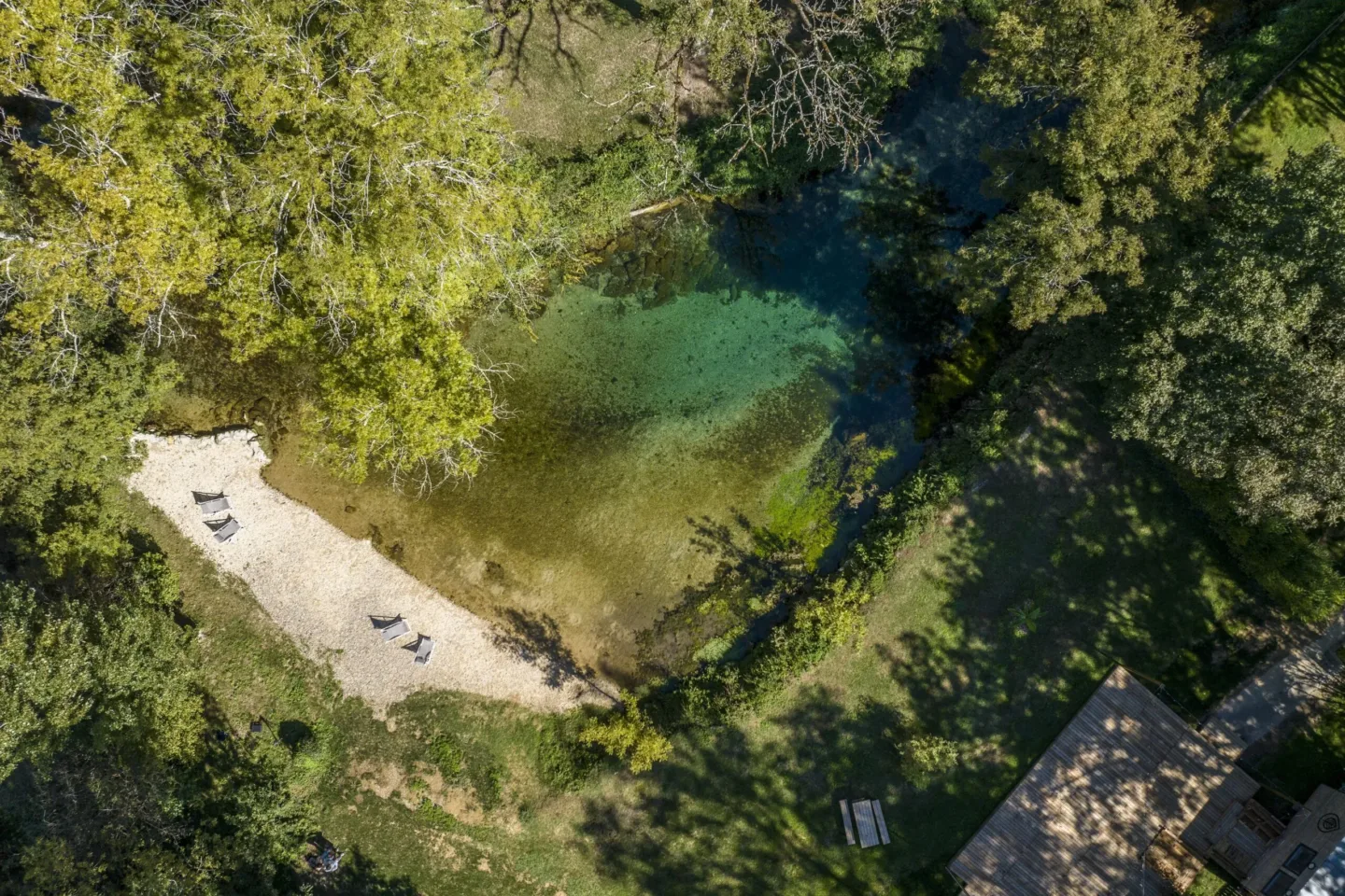 etang près du camping Saint Cybranet perigord