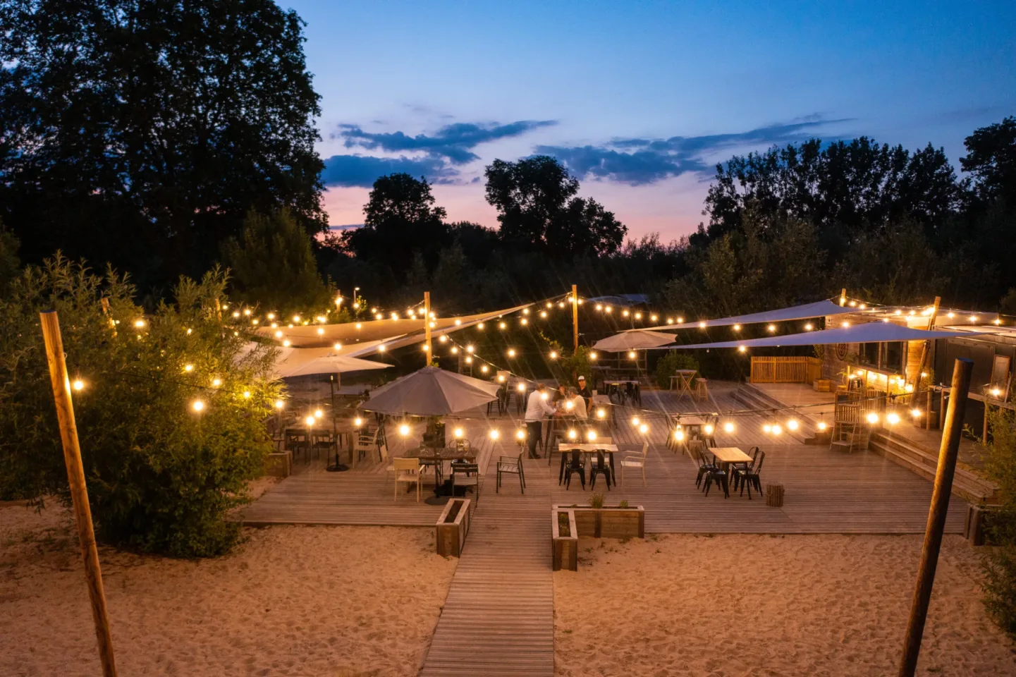 gabare camping les ponts de cé loire