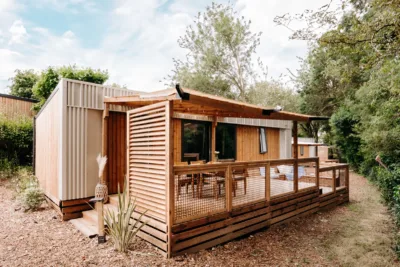 attività pornografiche del villaggio lento