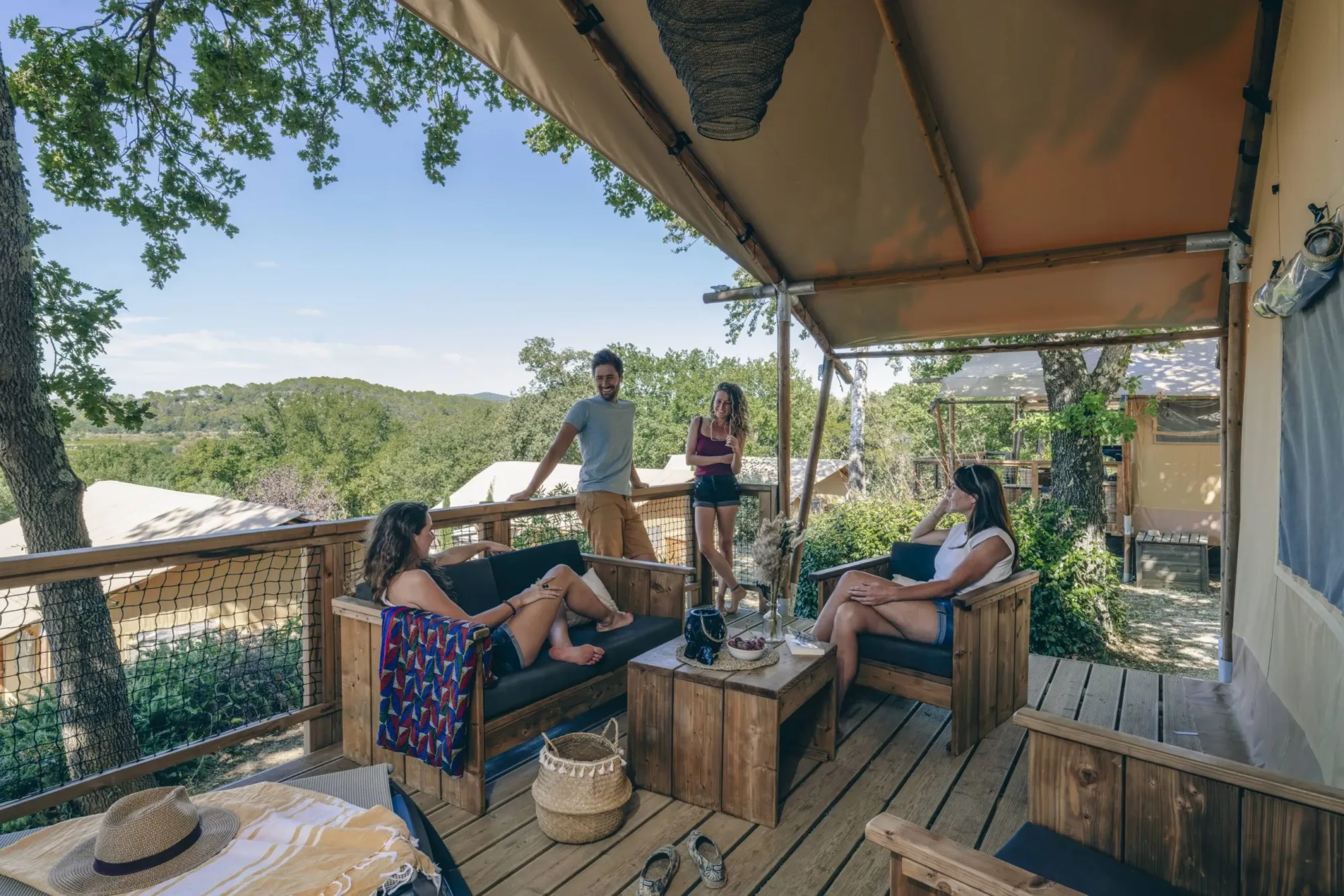 Votre camping proche de Goudargues : l'expérience Slow Village