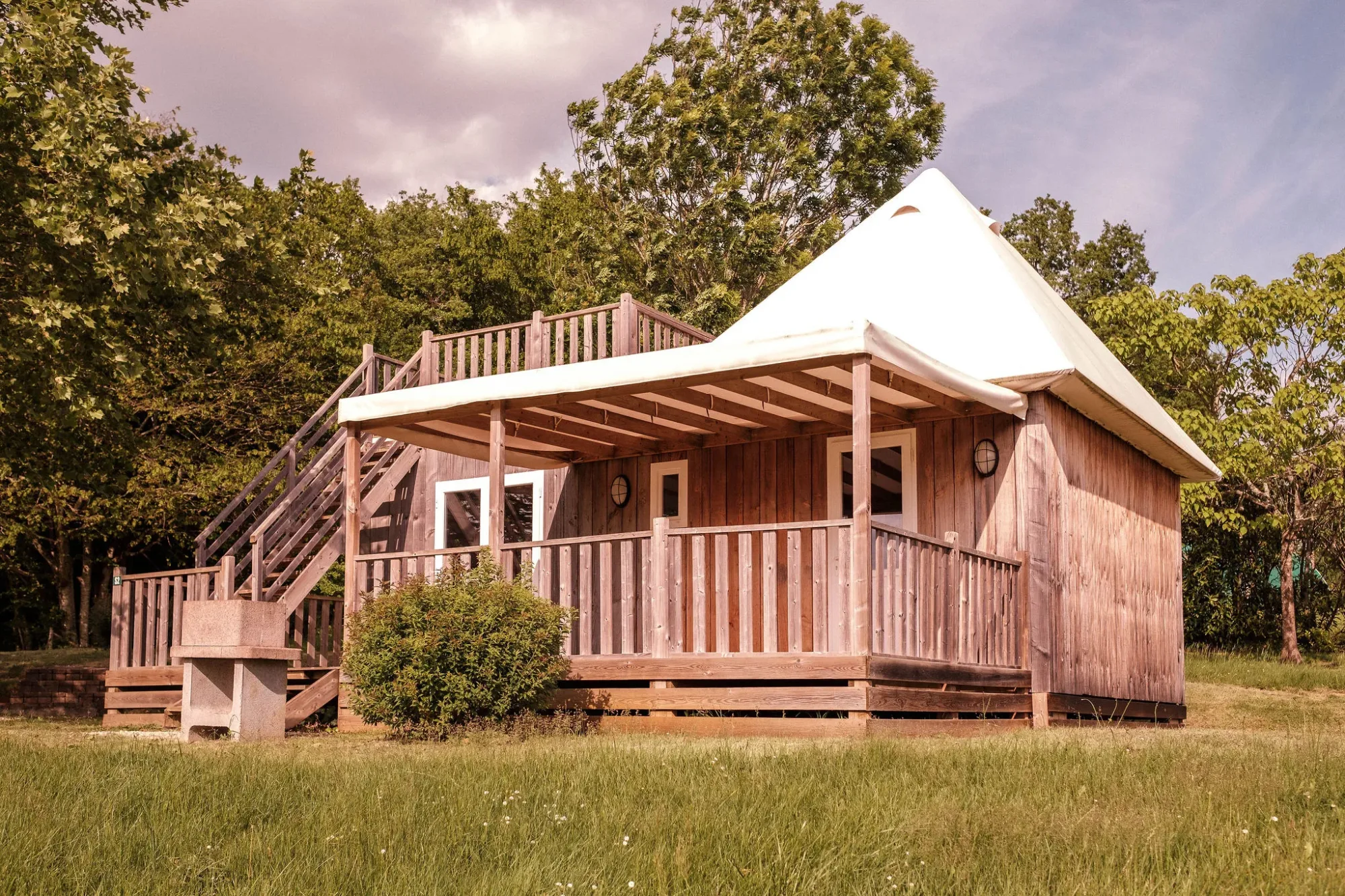 Camping in de buurt van Uzès: verblijf midden in de natuur in de Gard!