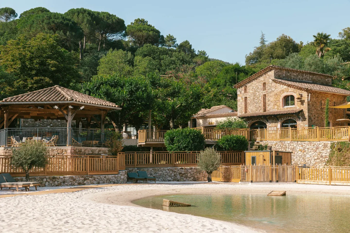 Hotel mitten in der Natur in Anduze: Natururlaub in Okzitanien