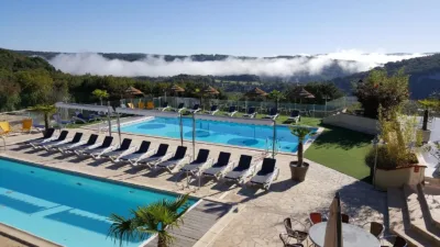 piscine mas de saboth