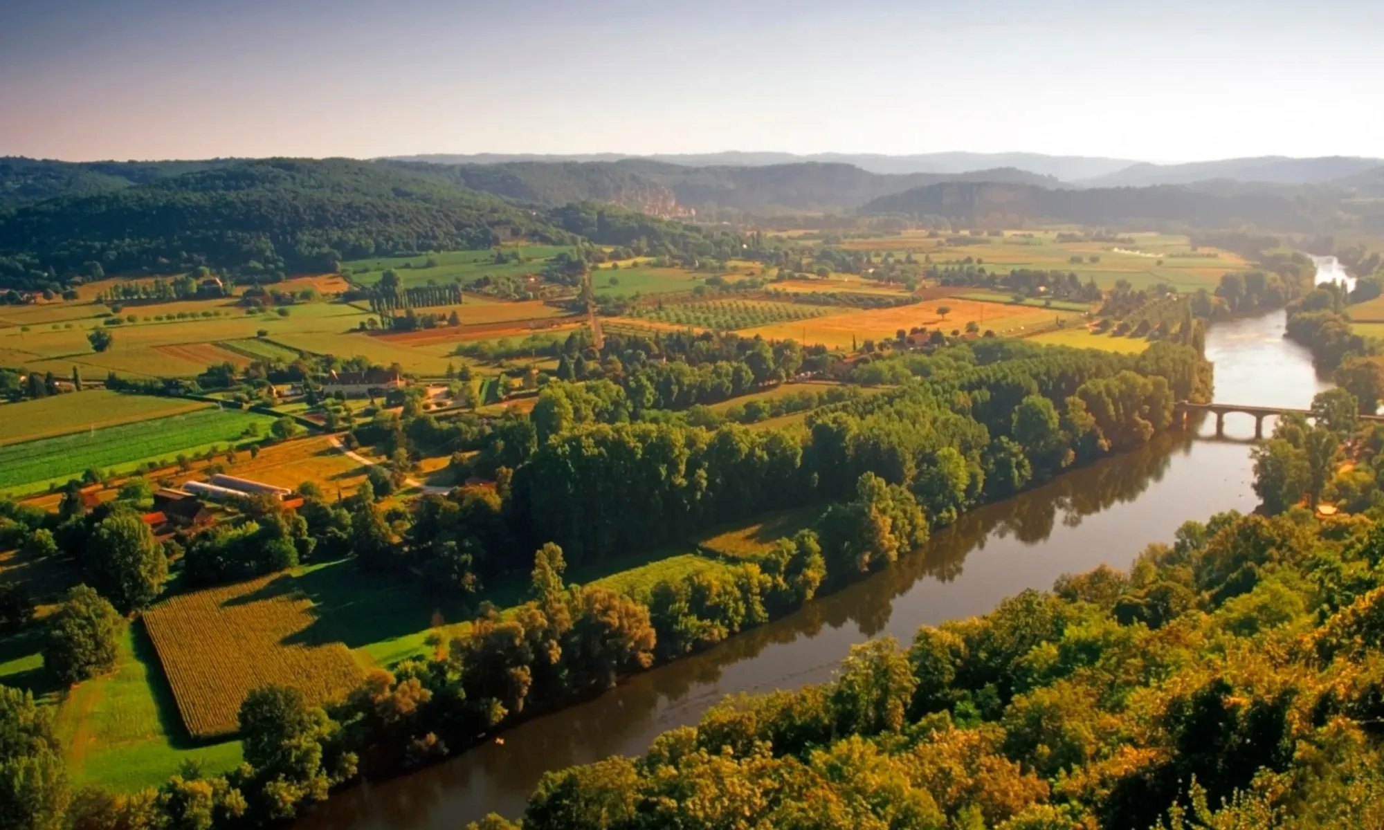 Paysages en Dordogne : une terre de beauté lente et sauvage